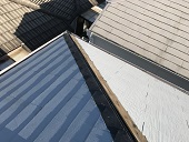 雨漏りリスクのある棟板金