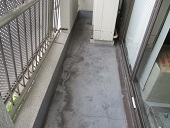 雨漏りが発生したベランダのウレタン防水施工前