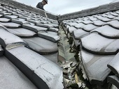 雨漏りの原因となっていた谷板金修理前