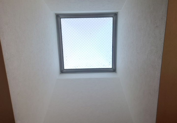 室内から見た明り取り