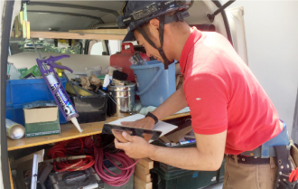 職人さんの自動車