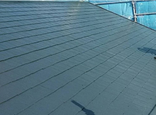 塗装により防水機能を回復したスレート