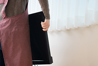 家具を移動する