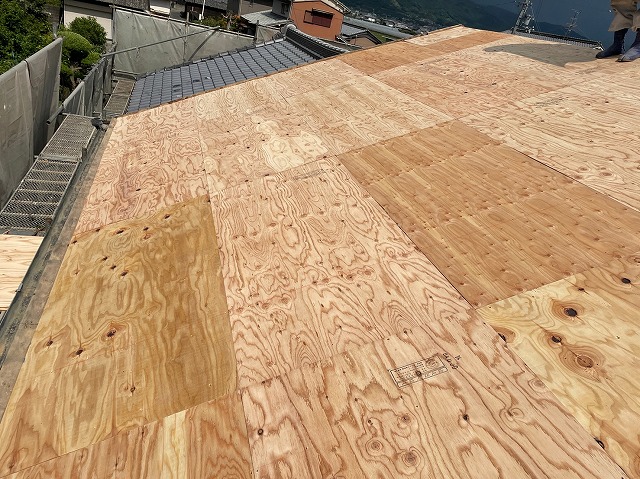 屋根下地補強後
