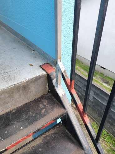 沼津市外階段錆び止め塗装