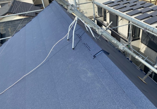 屋根カバー工事完了