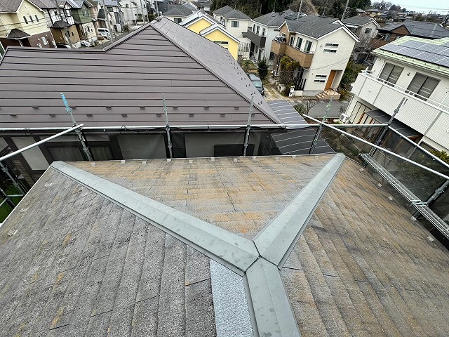 久喜市　雨漏り　屋根工事　外壁工事　点検　見積り　