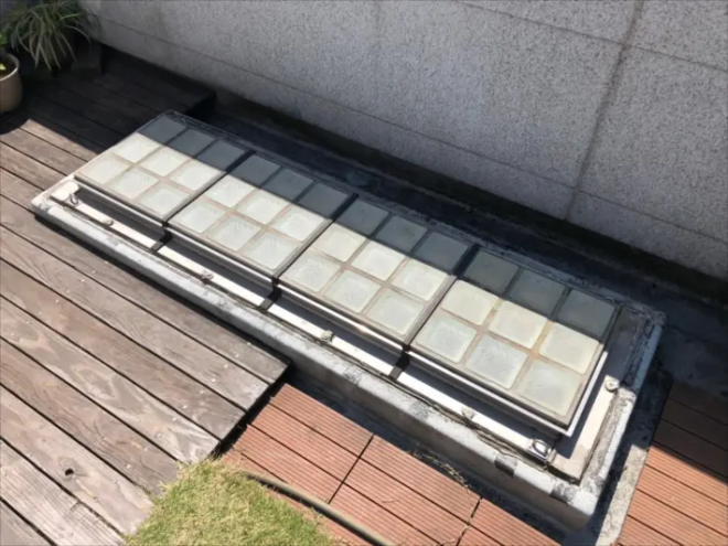 雨漏りを起こした天窓