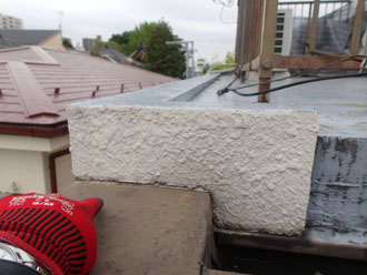 取り合いの隙間