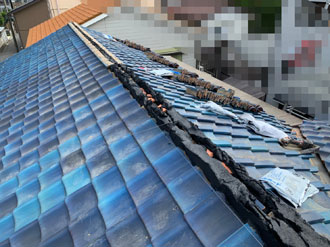 漆喰を塗ります