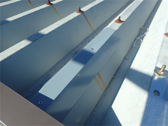 折板屋根補修完了