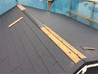 棟板金　換気棟取り付け