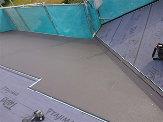 金属屋根の葺き替え