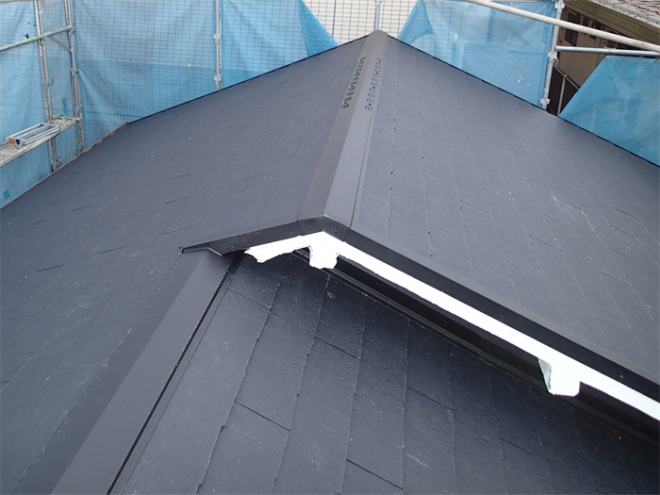 コロニアル屋根