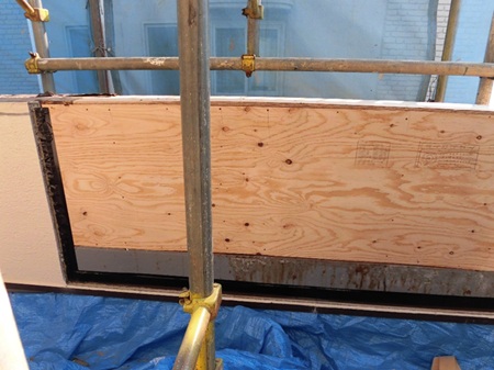 合板張り完了