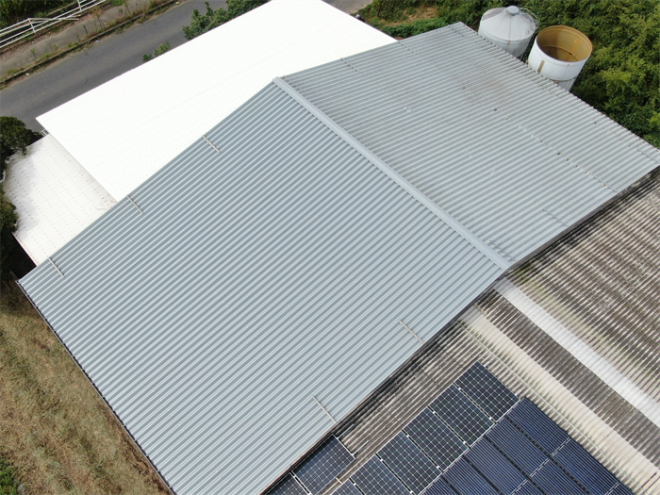 折板屋根葺き替え工事