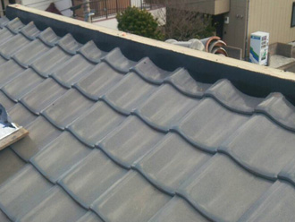 漆喰詰め直し工事　漆喰で土台を作る