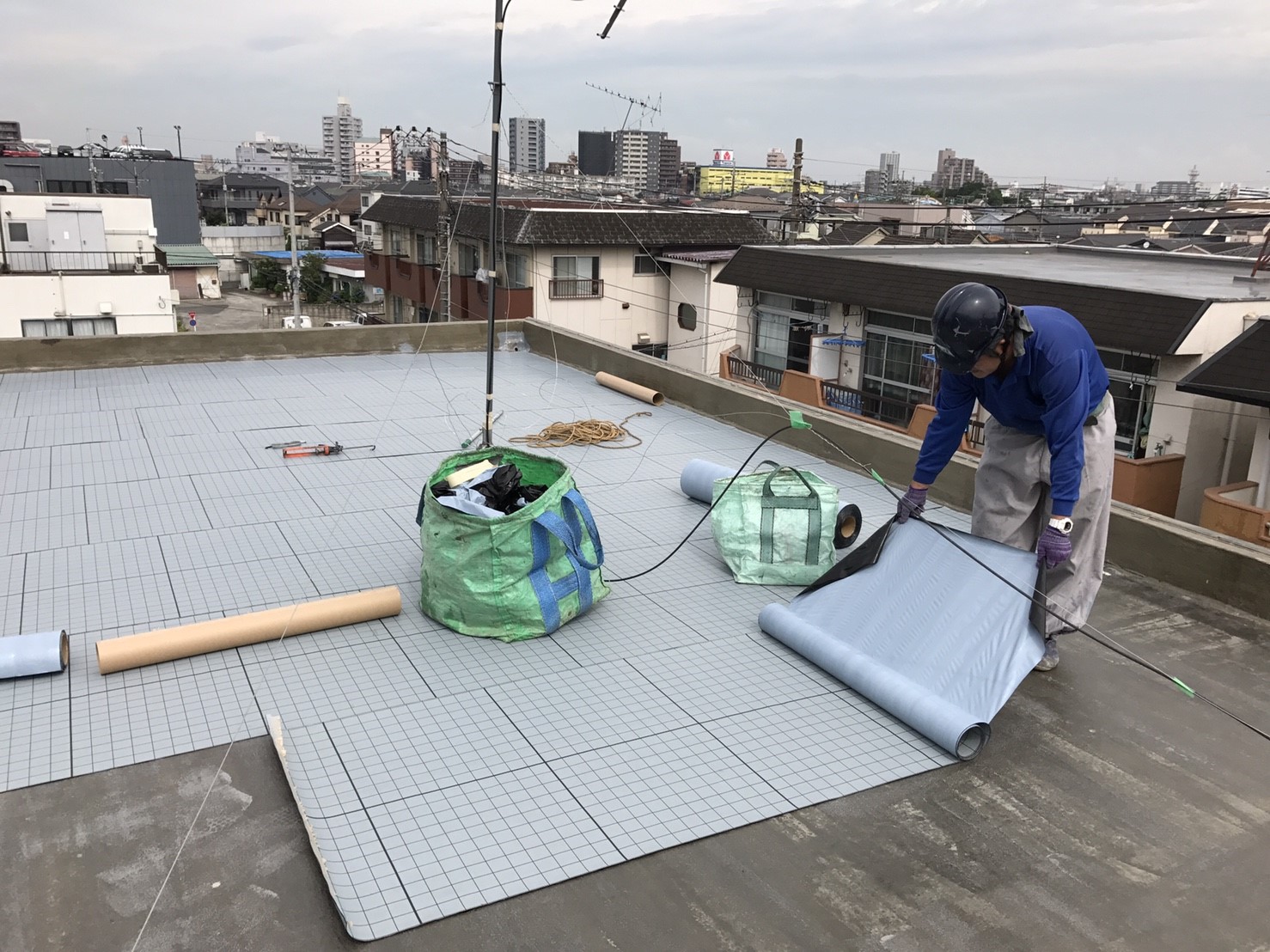 通気緩衝シートの敷設