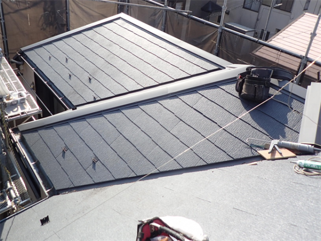 コロニアルでの屋根葺き替え工事の完成