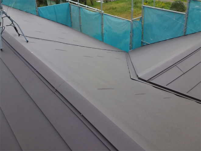 屋根葺き替え工事完了