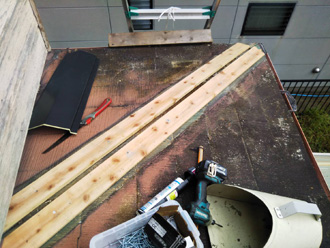 横浜市青葉区大場町の棟板金飛散からの雨漏りは台風が原因でした