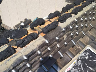 東久留米市本町で棟取り直し工事と瓦の差し替えで雨漏りを改善