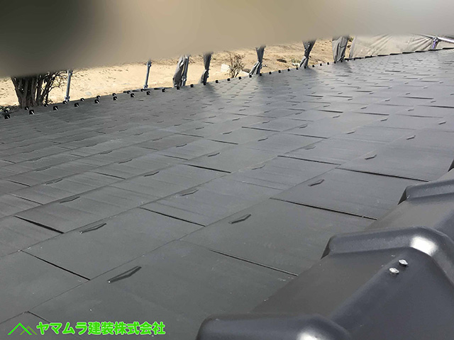 56名古屋市瑞穂区　瓦葺き替え　作業の完了。