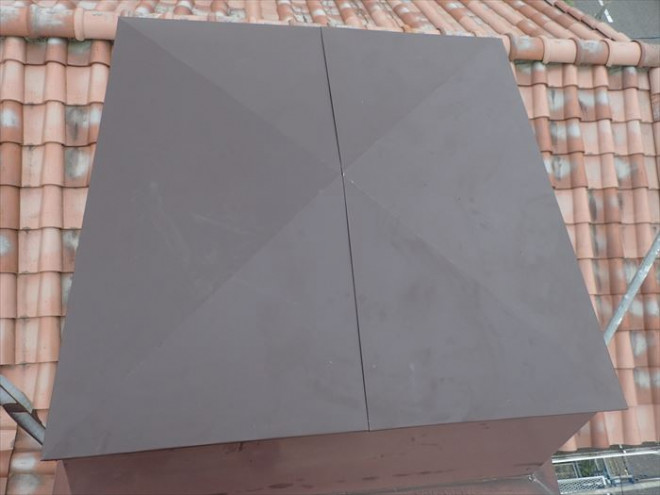 飾り煙突の板金張替え工事が完了