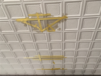 天井からの雨漏り