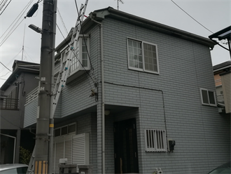 近所の業者に棟板金の浮きを指摘されたお客様邸