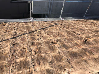 木が編み込まれています