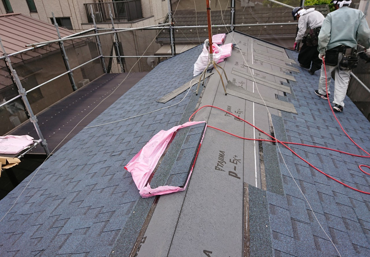 アスファルトシングルの葺き込み