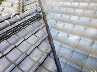 葺き直し工事途中