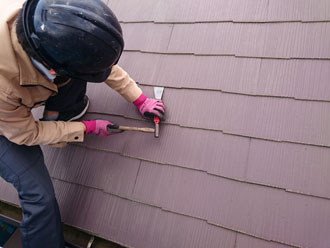 隙間を開ける作業