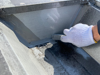 コーキングの整形