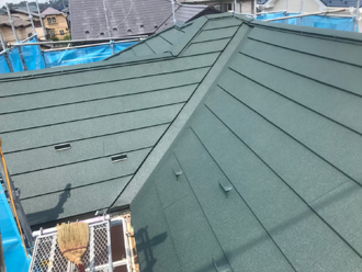 相模原市中央区田名でスーパーガルテクトを使った屋根葺き替えにて雨漏りを改善