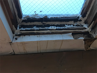 自己補修した天窓のシーリング