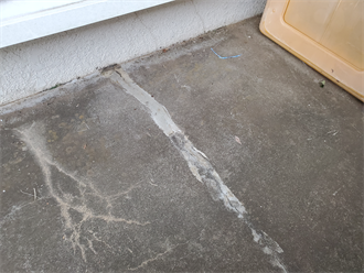 床面のクラック