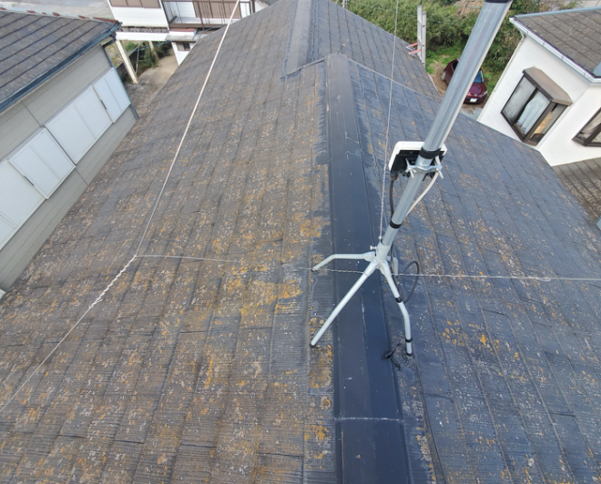 台風後の屋根の調査