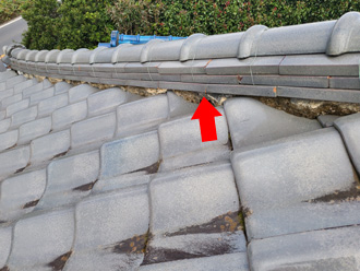 漆喰が剥がれている