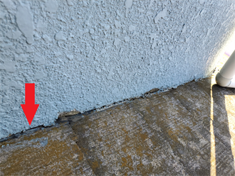 モルタルと屋根の取り合い