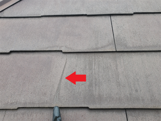 千葉市稲毛区黒砂台にてスレート屋根材の劣化に伴う屋根カバー工法をご提案