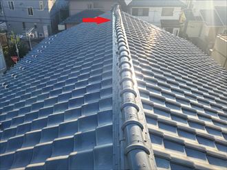 船橋市八木が谷にて瓦屋根からの雨漏り調査、防水紙の破れから葺き直し工事を提案