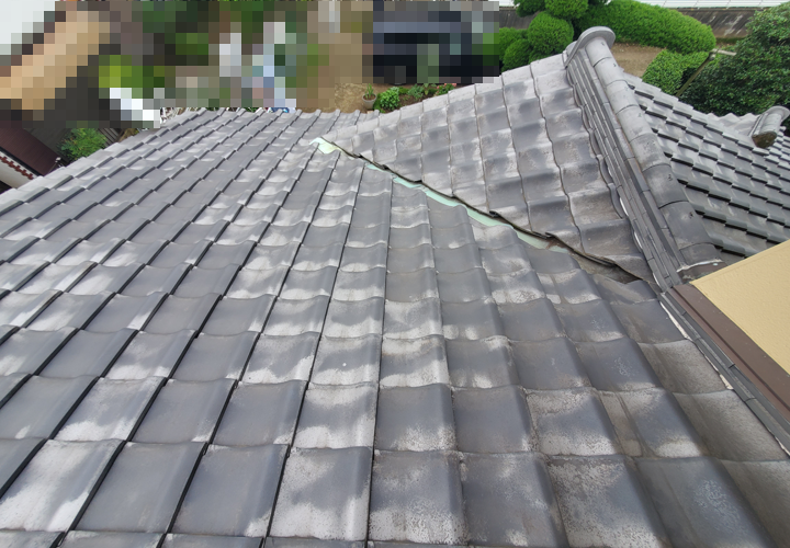 君津市陽光台のお住まいの瓦屋根