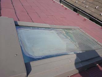 雨漏りを起こした天窓