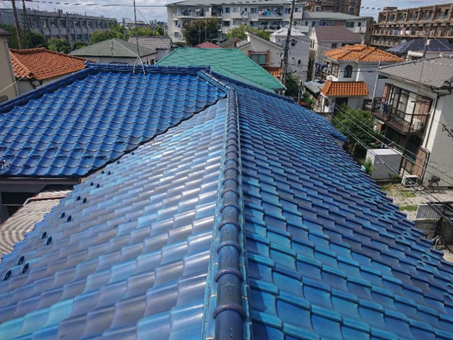 雨漏りが発生している瓦屋根