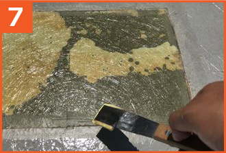 パテで不陸を埋める