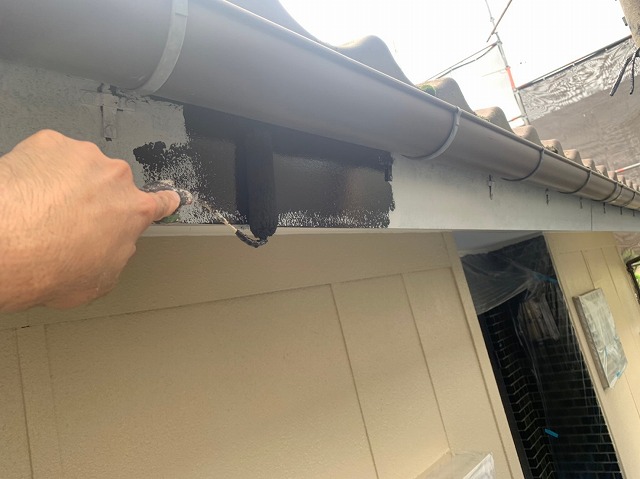 付帯塗装の様子