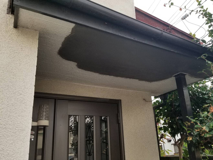 軒天補修　モルタル施工