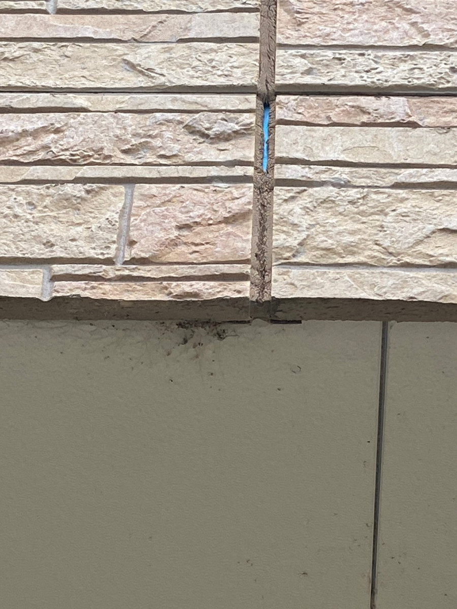 守山区で目地シーリングの劣化